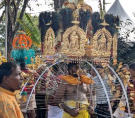 Gelovige met Thaipusam